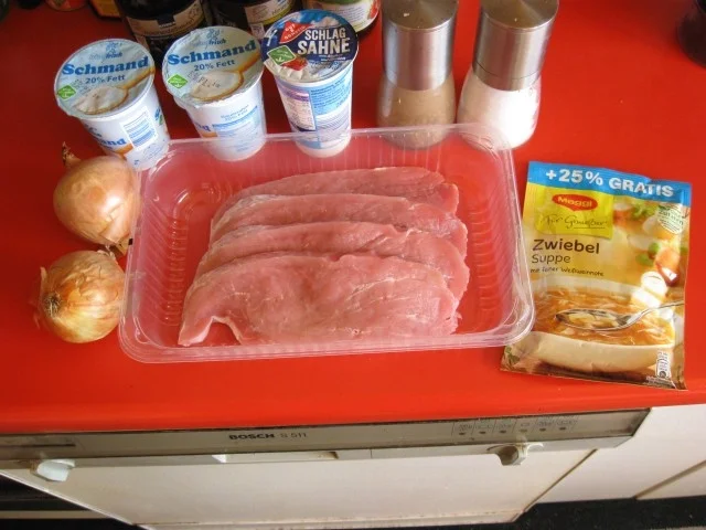 Rezept: Zwiebel Schnitzel Bild Nr. 3 Zwiebel Schnitzel - Rezept - Bild Nr. 3