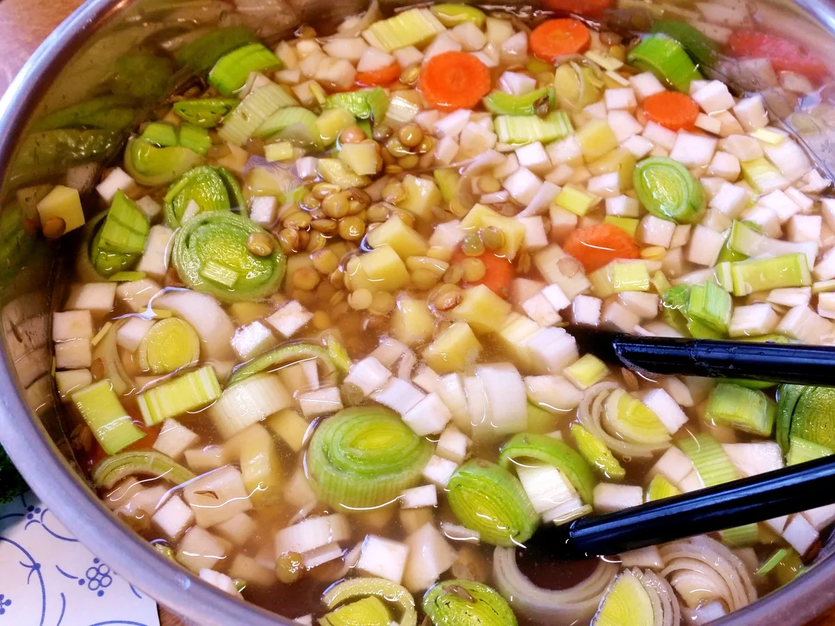 Linsen-Eintopf nach Omas Rezept - Rezept - Bild Nr. 4941