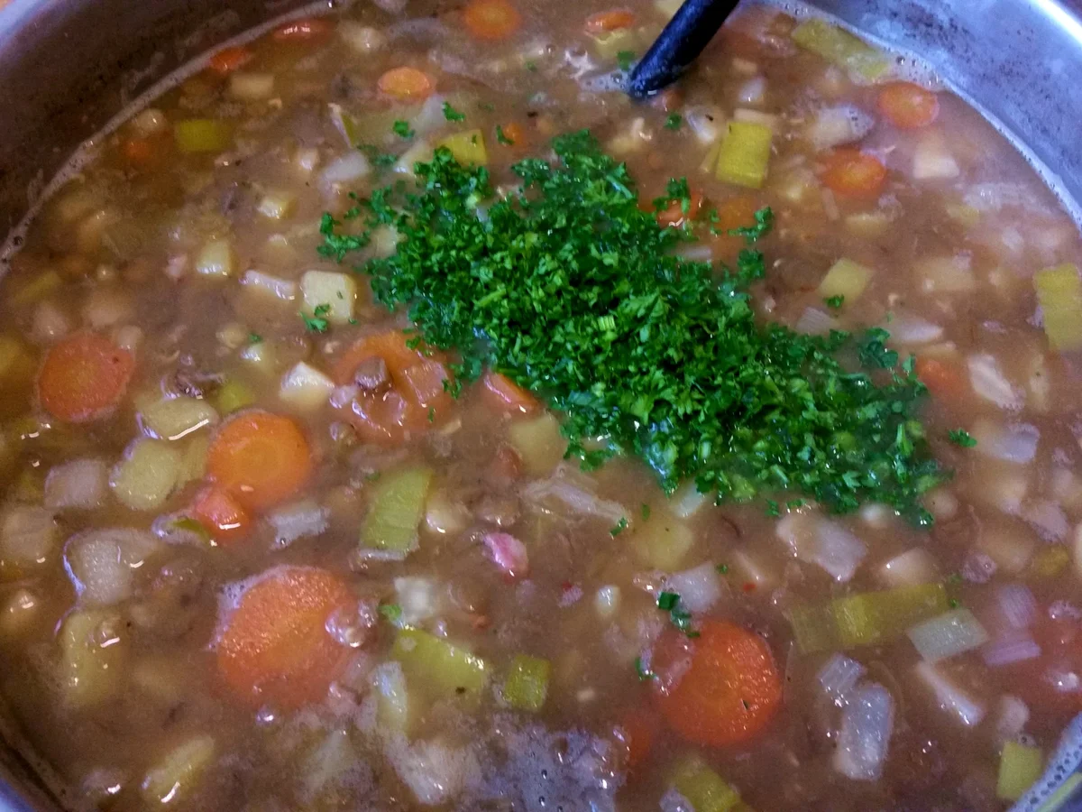 Linsen-Eintopf nach Omas Rezept - Rezept - Bild Nr. 4944