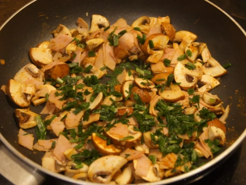 Omelett mit Champignons und Schinken - Rezept - Bild Nr. 4948