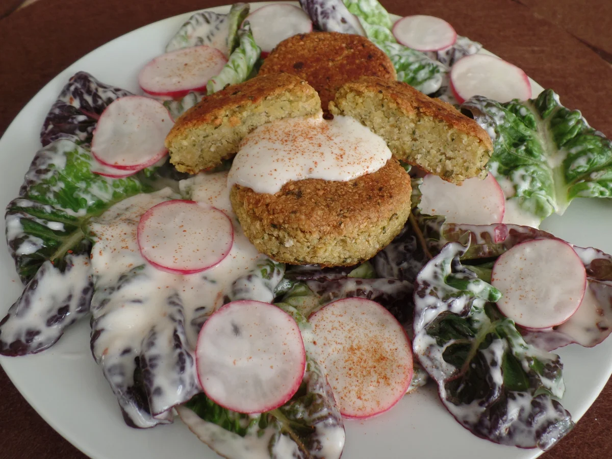 Rezept: Falafeln mit Salat Bild Nr. 4942 Falafeln mit Salat - Rezept - Bild Nr. 4942