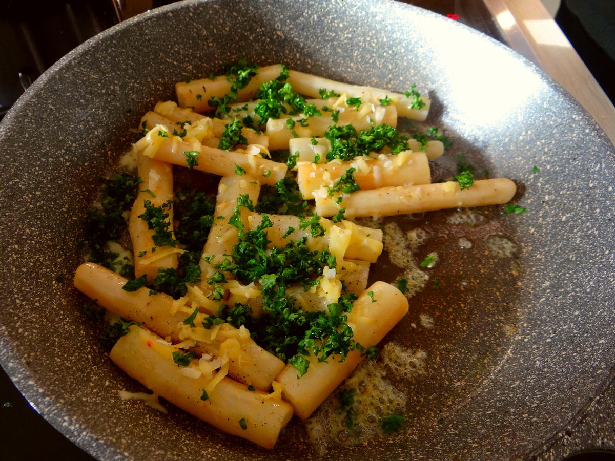 Schwarzwurzel,Ofenkartoffeln,pochiertes Ei - Rezept - Bild Nr. 4946