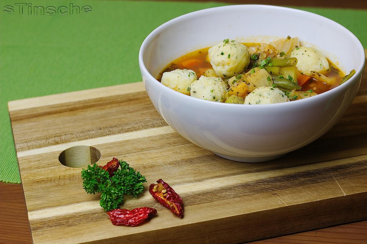 Gemüsesuppe mit Grießklößchen - Rezept - Bild Nr. 4954