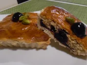 Tarteletts mit Amarena-Kirsch-Füllung und Mandel-Baiser-Decke - Rezept - Bild Nr. 4952