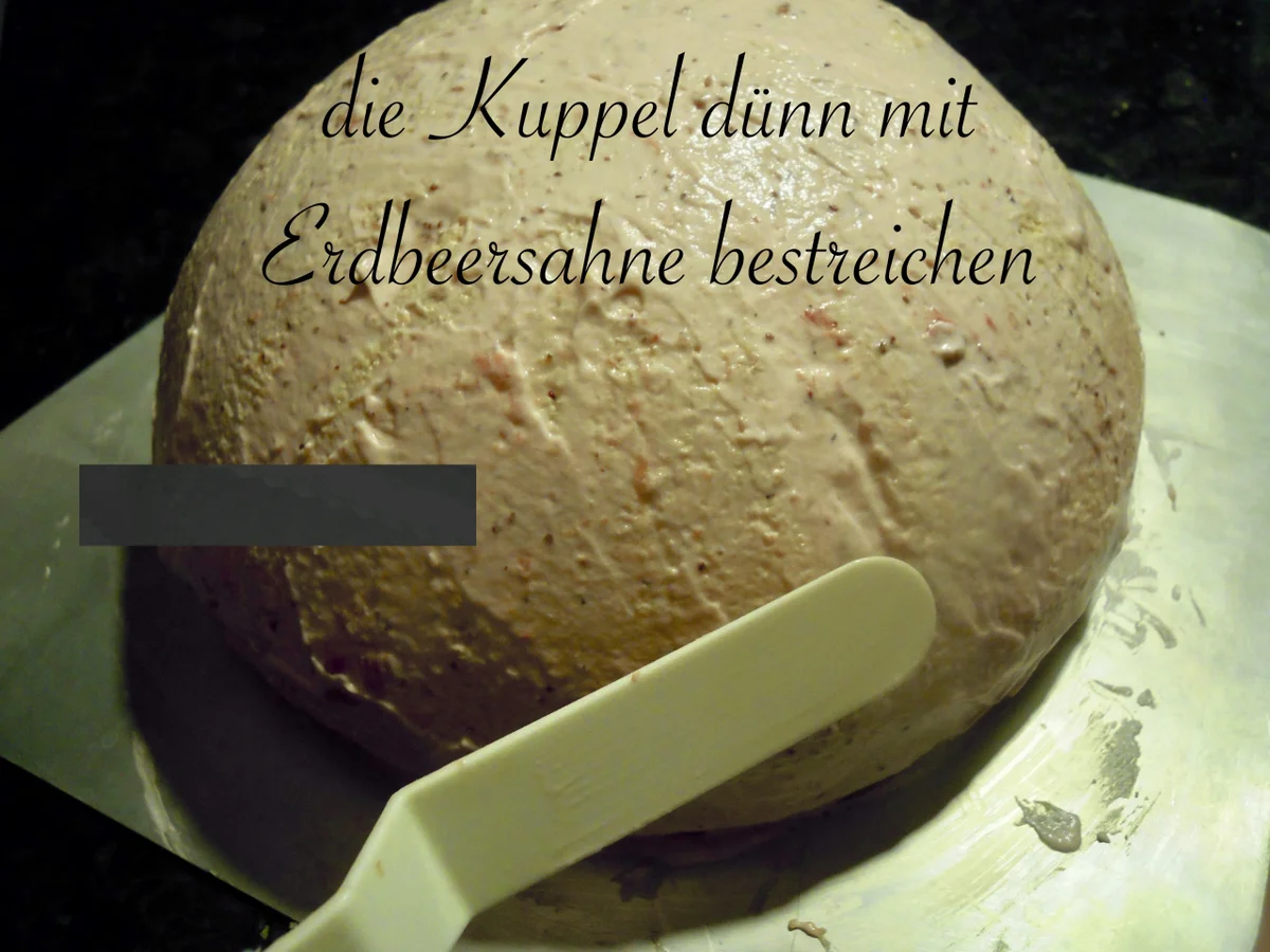 Rezept: Kuppeltorte mit Walderdbeersahne Bild Nr. 4971 Kuppeltorte mit Walderdbeersahne - Rezept - Bild Nr. 4971