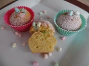 Mandel-Muffins mit Mini-Marshmallows obendrauf - Rezept - Bild Nr. 4953