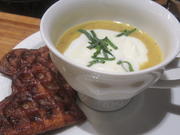 Suppen: Gemüse-Cappuccino mit lauwarmen Laugenwaffeln - Rezept - Bild Nr. 4955
