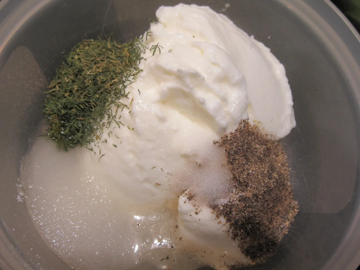 Salate: Salat-Quartett zum Schweizer Käse-Fondue - Rezept - Bild Nr. 4961