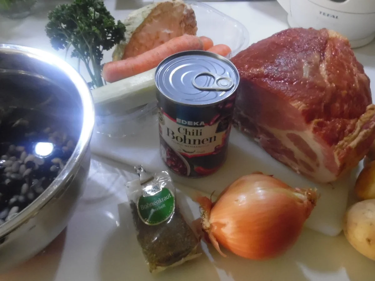 Rezept: Kasseler-Topf mit bunten Bohnen Bild Nr. 4961 Kasseler-Topf mit bunten Bohnen - Rezept - Bild Nr. 4961