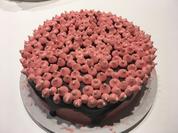 Vanillebuttercremetorte mit dunklem Wiener Boden und Himbeermarmelade - Rezept - Bild Nr. 4961