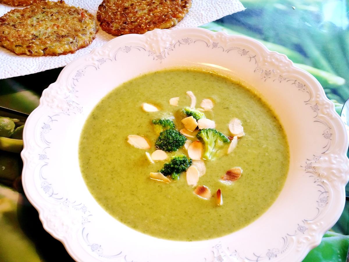 Broccoli-Cremesuppe - Rezept mit Bild - kochbar.de