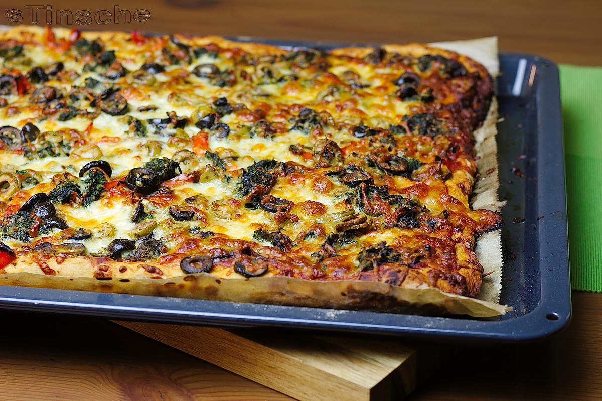 Pizza mit Gemüse und  Pilzen - Rezept - Bild Nr. 4962