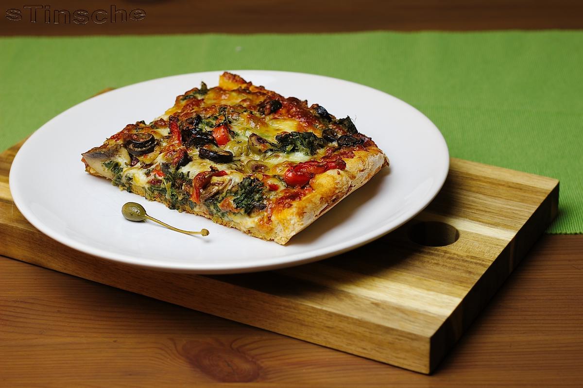 Pizza mit Gemüse und  Pilzen - Rezept - Bild Nr. 4963
