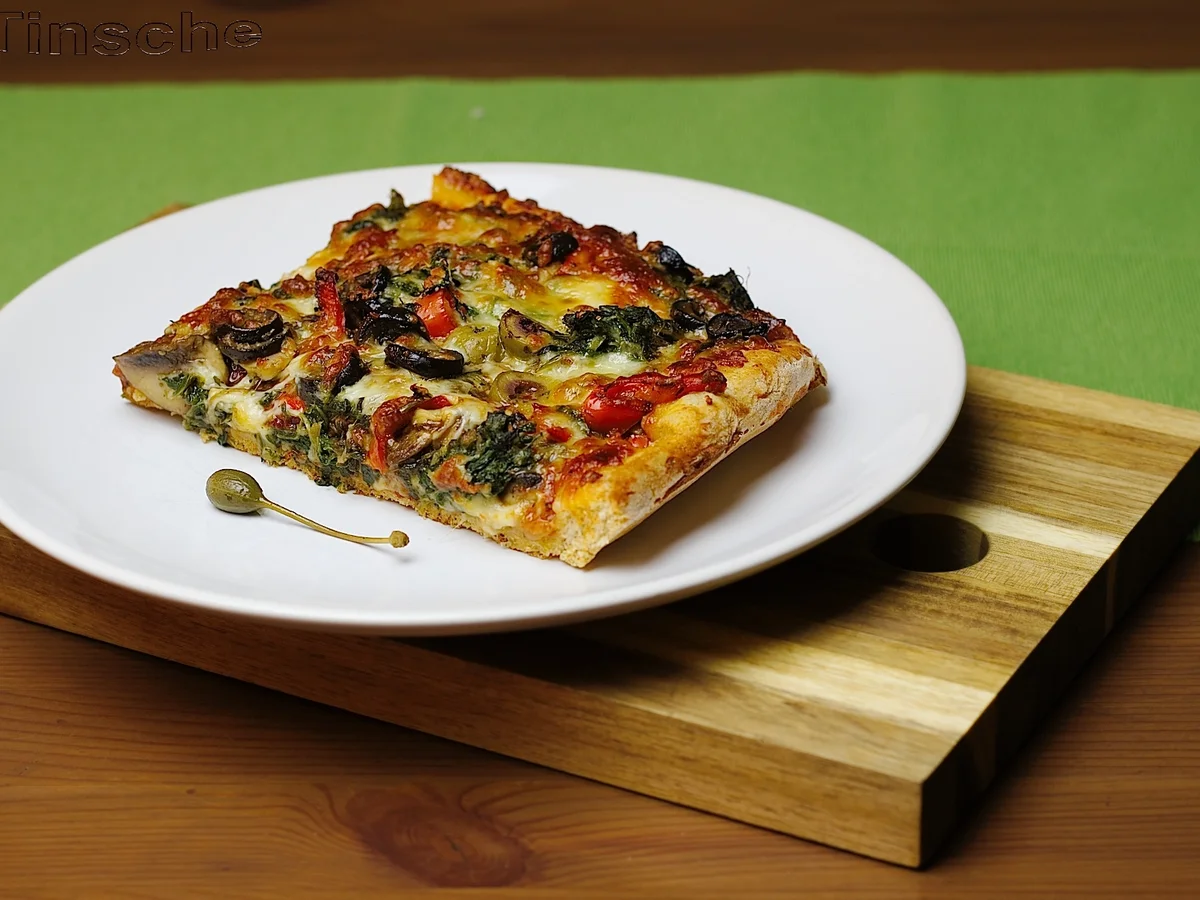 Rezept: Pizza mit Gemüse und Pilzen Bild Nr. 4963 Pizza mit Gemüse und Pilzen - Rezept - Bild Nr. 4963