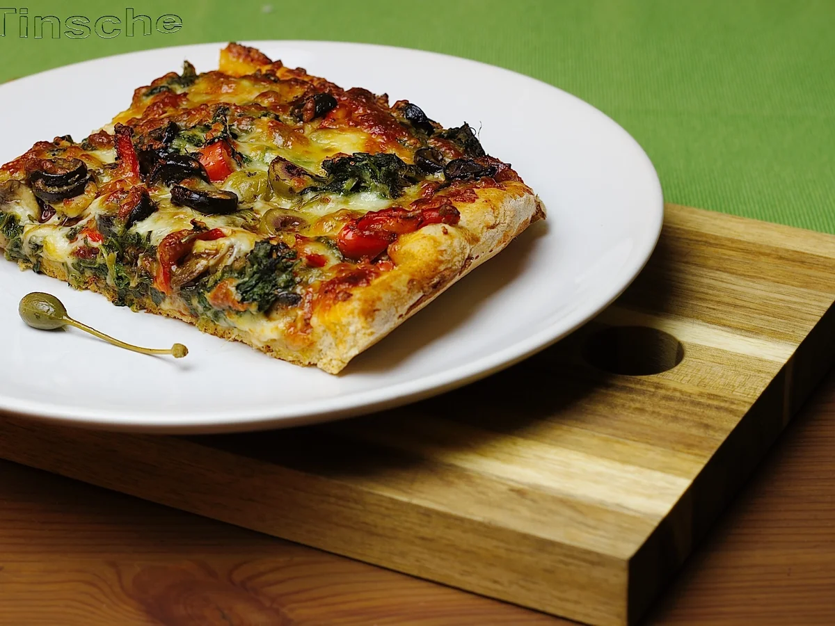 Rezept: Pizza mit Gemüse und Pilzen Bild Nr. 4964 Pizza mit Gemüse und Pilzen - Rezept - Bild Nr. 4964
