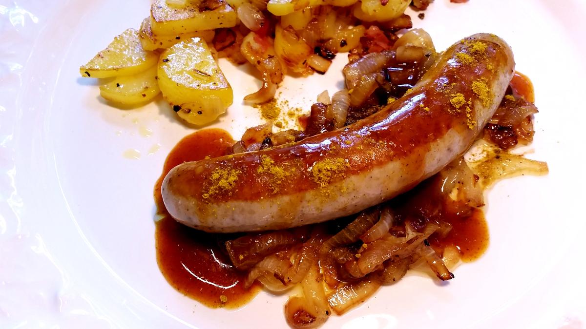 Abendessen: Curry-Wurst mit Bratkartoffeln - Rezept - Bild Nr. 6