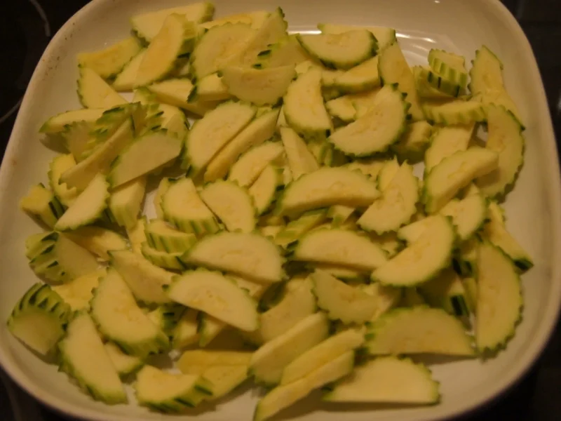 Rezept: Gebratene Zucchini mit Rispentomaten Bild Nr. 4963 Gebratene Zucchini mit Rispentomaten - Rezept - Bild Nr. 4963