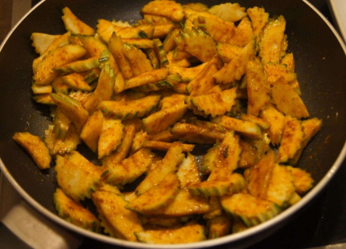 Gebratene Zucchini mit Rispentomaten - Rezept - Bild Nr. 4968