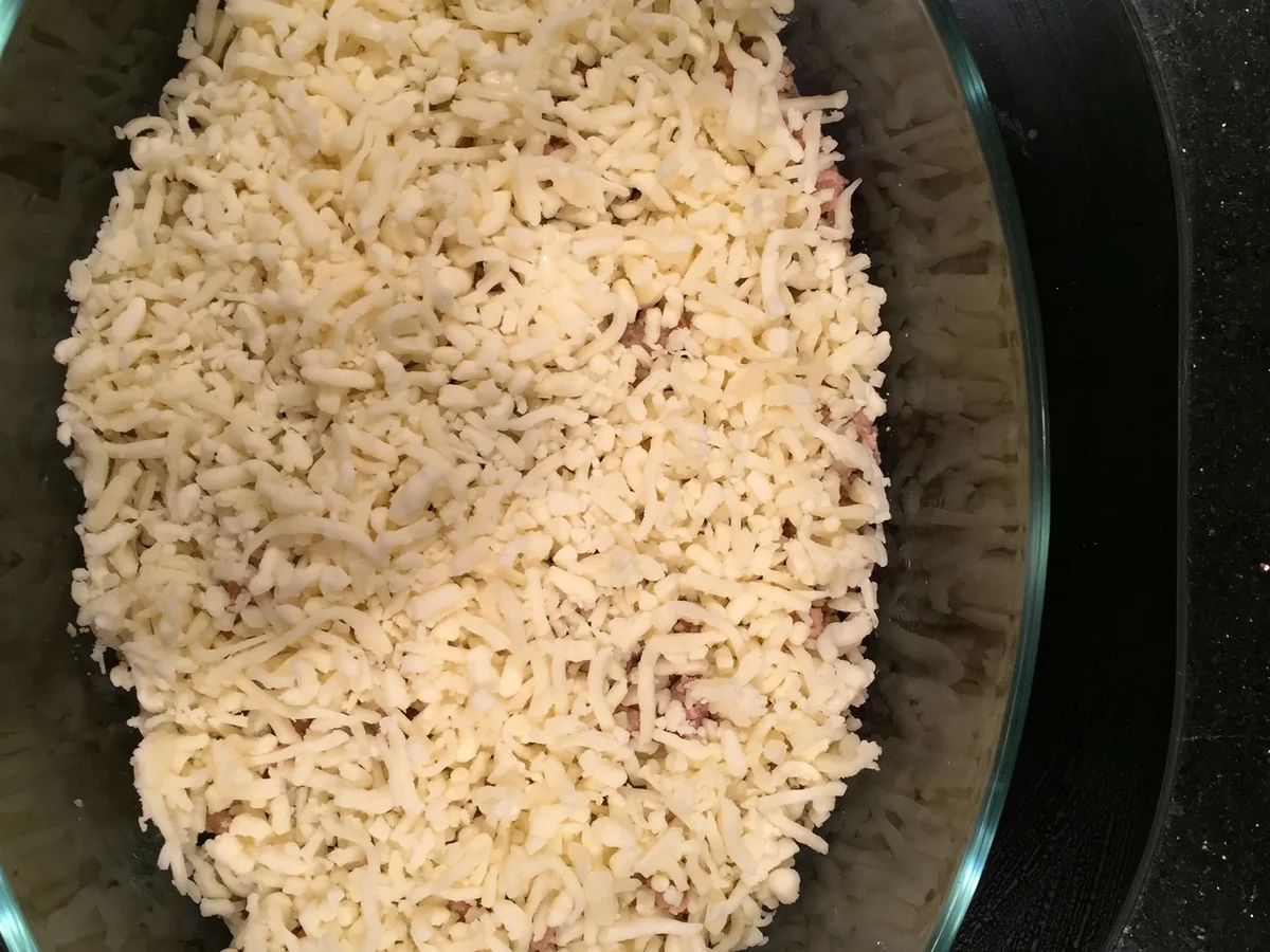 Hackfleisch–Auflauf mit Makkaroni und Cocktailtomaten - Rezept - Bild Nr. 4964