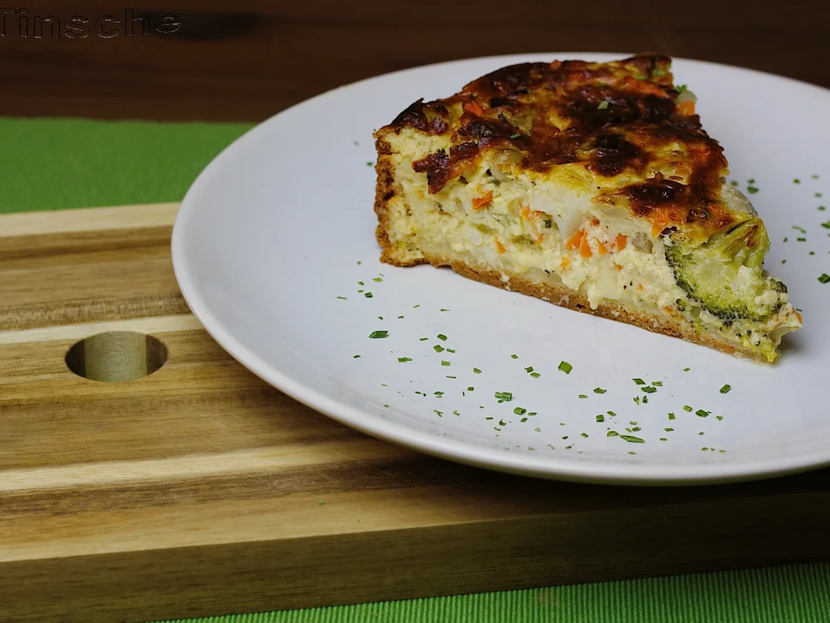 Rezept: Gemüse-Quiche oder Gemüse-Quarkkuchen Bild Nr. 4969 Gemüse-Quiche oder Gemüse-Quarkkuchen - Rezept - Bild Nr. 4969
