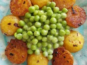 Heute nur rundes (Erbsen- Knödelchen und krapsche Ufu`s) - Rezept - Bild Nr. 4966