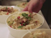 Rezept: Asia Bowl mit Udonnudeln und Hรผhnersatรฉspieรen Bild Nr. 2 Asia Bowl mit Udonnudeln und Hรผhnersatรฉspieรen - Rezept - Bild Nr. 2