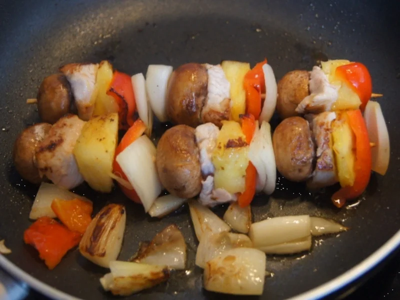 Rezept: Putenbrust-Gemüse-Spieße mit Curry-Erbsen-Reis Bild Nr. 4996 Putenbrust-Gemüse-Spieße mit Curry-Erbsen-Reis - Rezept - Bild Nr. 4996