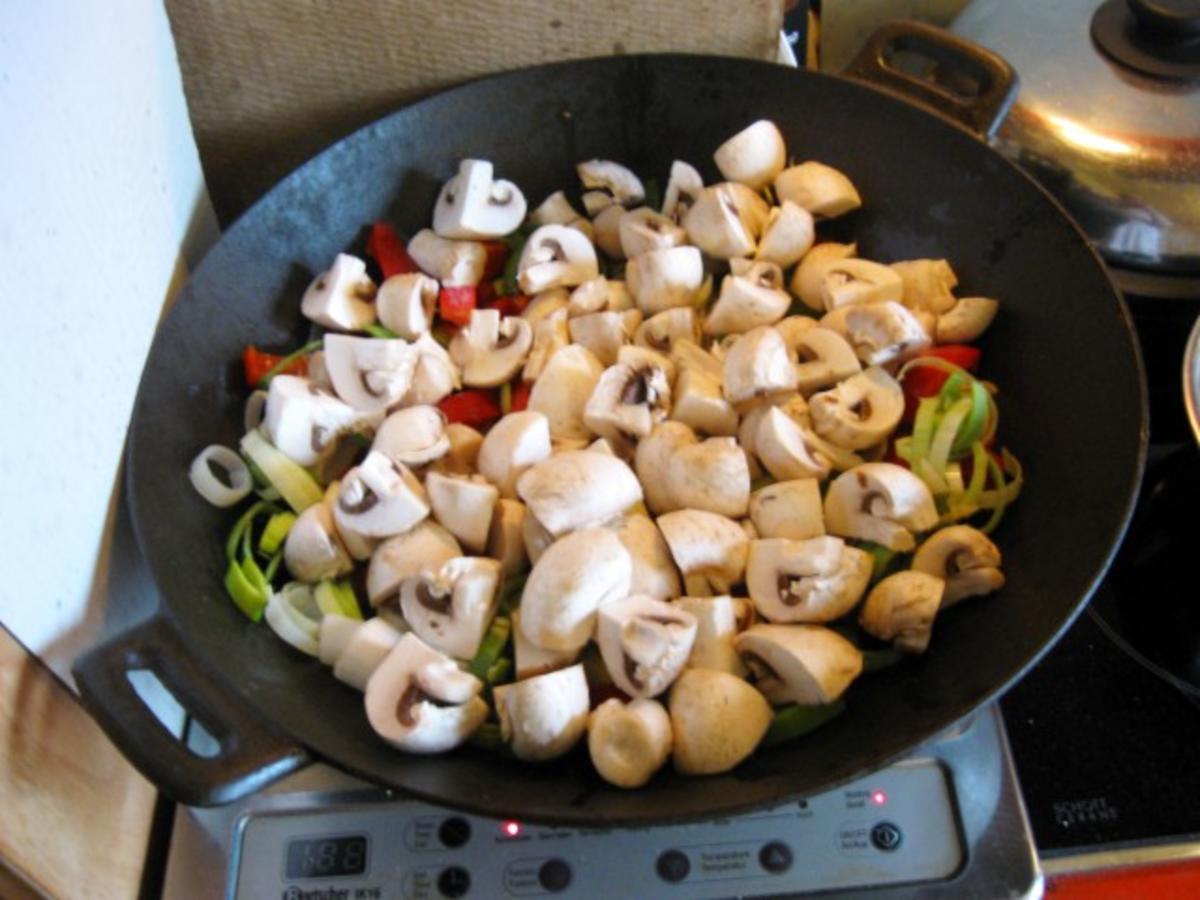 Mittagessen aus dem Wok - Rezept - Bild Nr. 5007