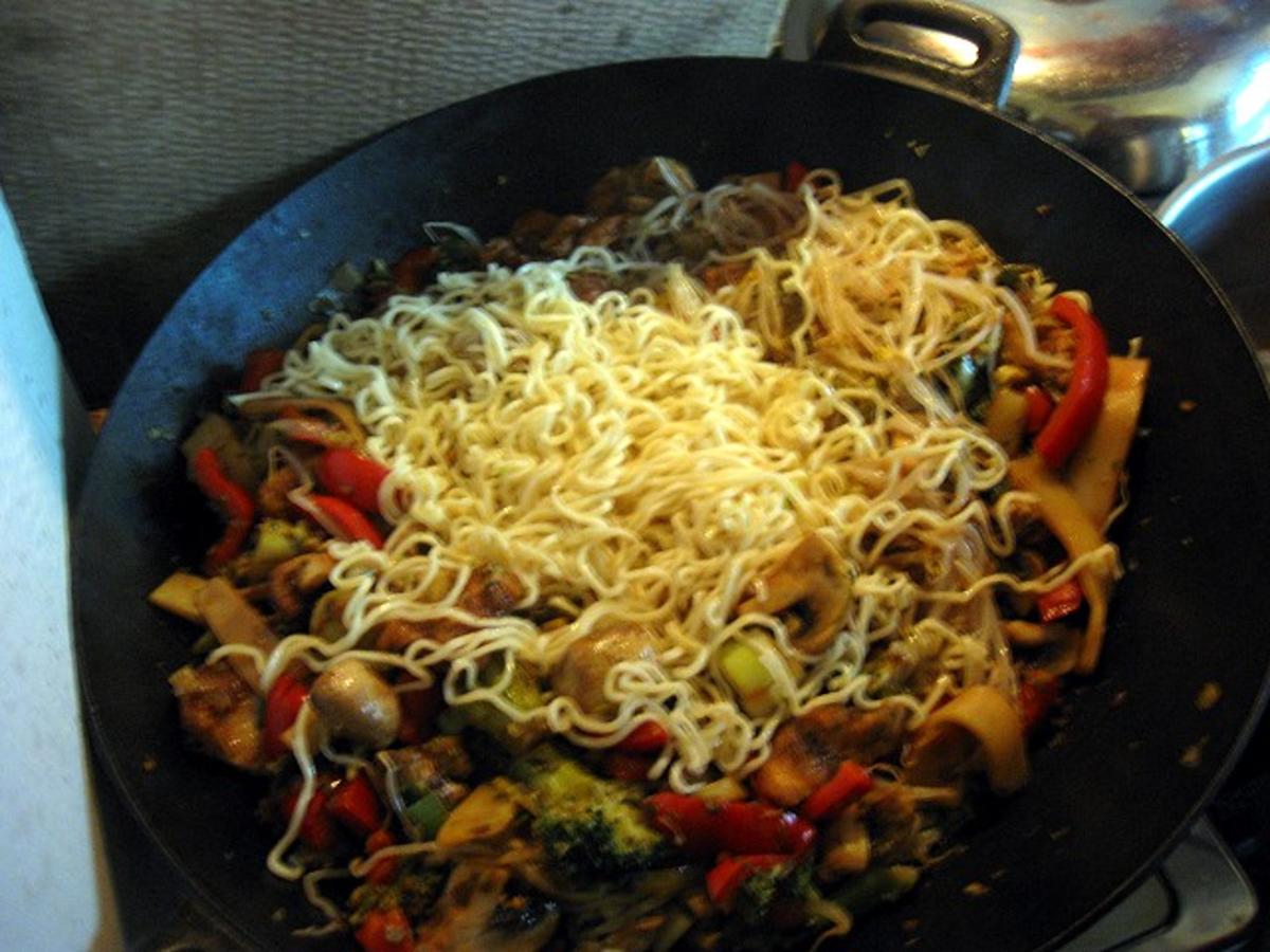 Mittagessen aus dem Wok - Rezept - Bild Nr. 5012