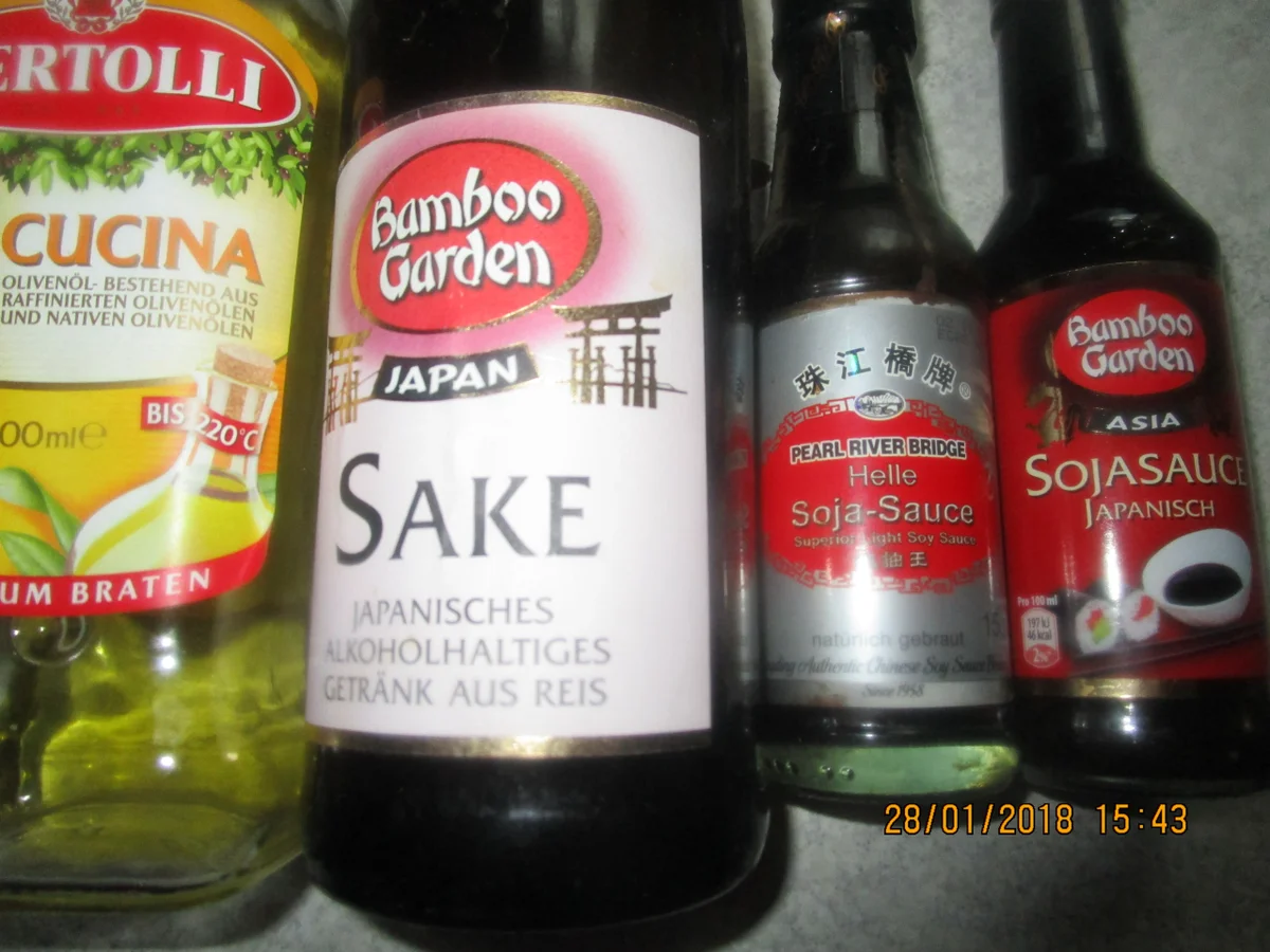 Rezept: Asiatisch: Chili-Hähnchenschenkel nach Szechuan-Art Bild Nr. 5010 Asiatisch: Chili-Hähnchenschenkel nach Szechuan-Art - Rezept - Bild Nr. 5010