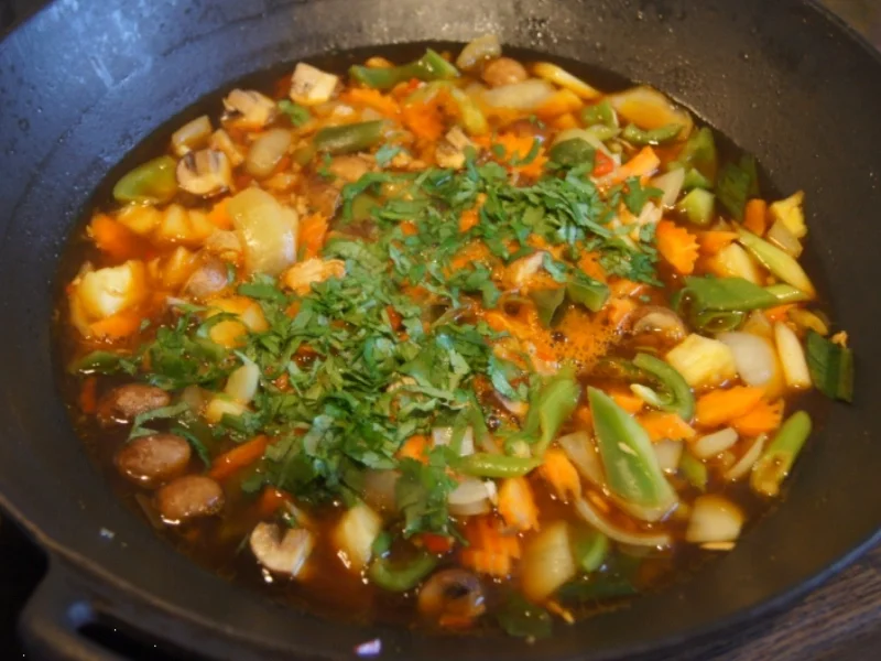 Putenbrust mit Gemüse süß sauer und gelben Gewürzreis - Rezept - Bild Nr. 5015