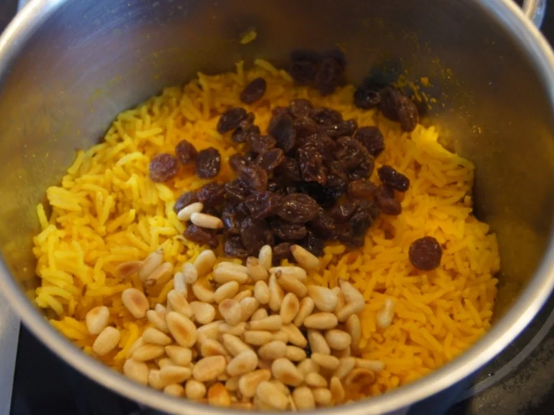 Putenbrust mit Gemüse süß sauer und gelben Gewürzreis - Rezept - Bild Nr. 5019