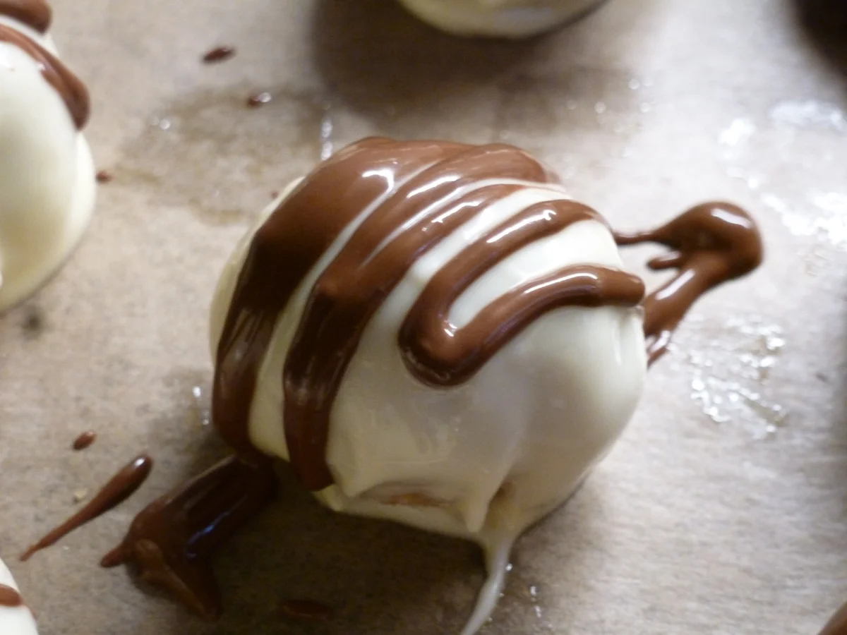 Eierlikörpralinen - Tricolore - - Rezept - Bild Nr. 5013