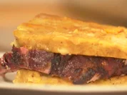 Iberico Schweinebraten low 'n' slow mit Kürbis-Semmelknödel und knackigem Rohkostgemüse - Rezept - Bild Nr. 2