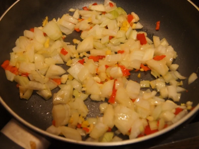 Rezept: Brokkoli-Gemüse-Pfanne mit Ei Bild Nr. 5013 Brokkoli-Gemüse-Pfanne mit Ei - Rezept - Bild Nr. 5013