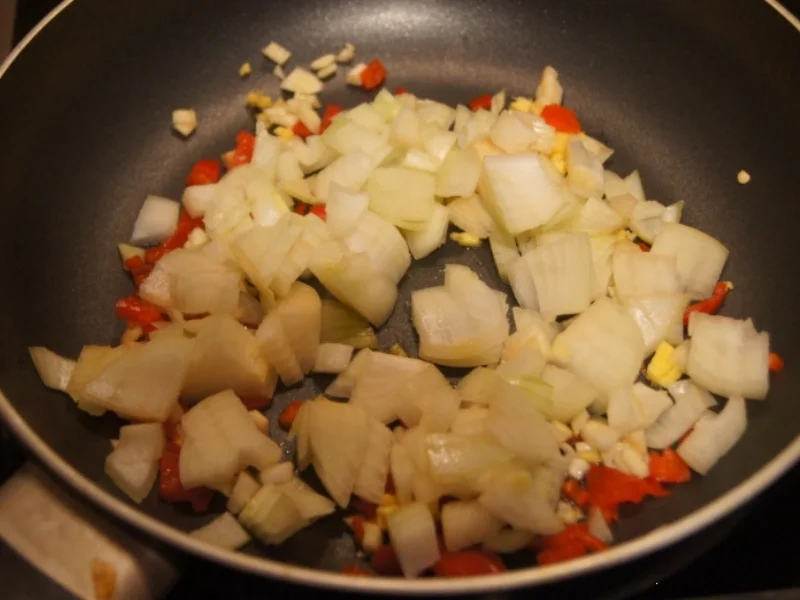 Rezept: Brokkoli-Gemüse-Pfanne mit Ei Bild Nr. 5012 Brokkoli-Gemüse-Pfanne mit Ei - Rezept - Bild Nr. 5012