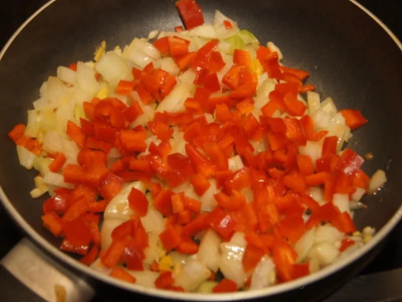 Rezept: Brokkoli-Gemüse-Pfanne mit Ei Bild Nr. 5014 Brokkoli-Gemüse-Pfanne mit Ei - Rezept - Bild Nr. 5014