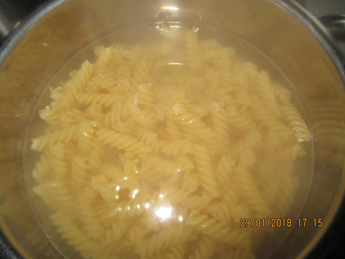 Rezept: Nudelauflauf mit Wirsing und Schinken Bild Nr. 5014 Nudelauflauf mit Wirsing und Schinken - Rezept - Bild Nr. 5014