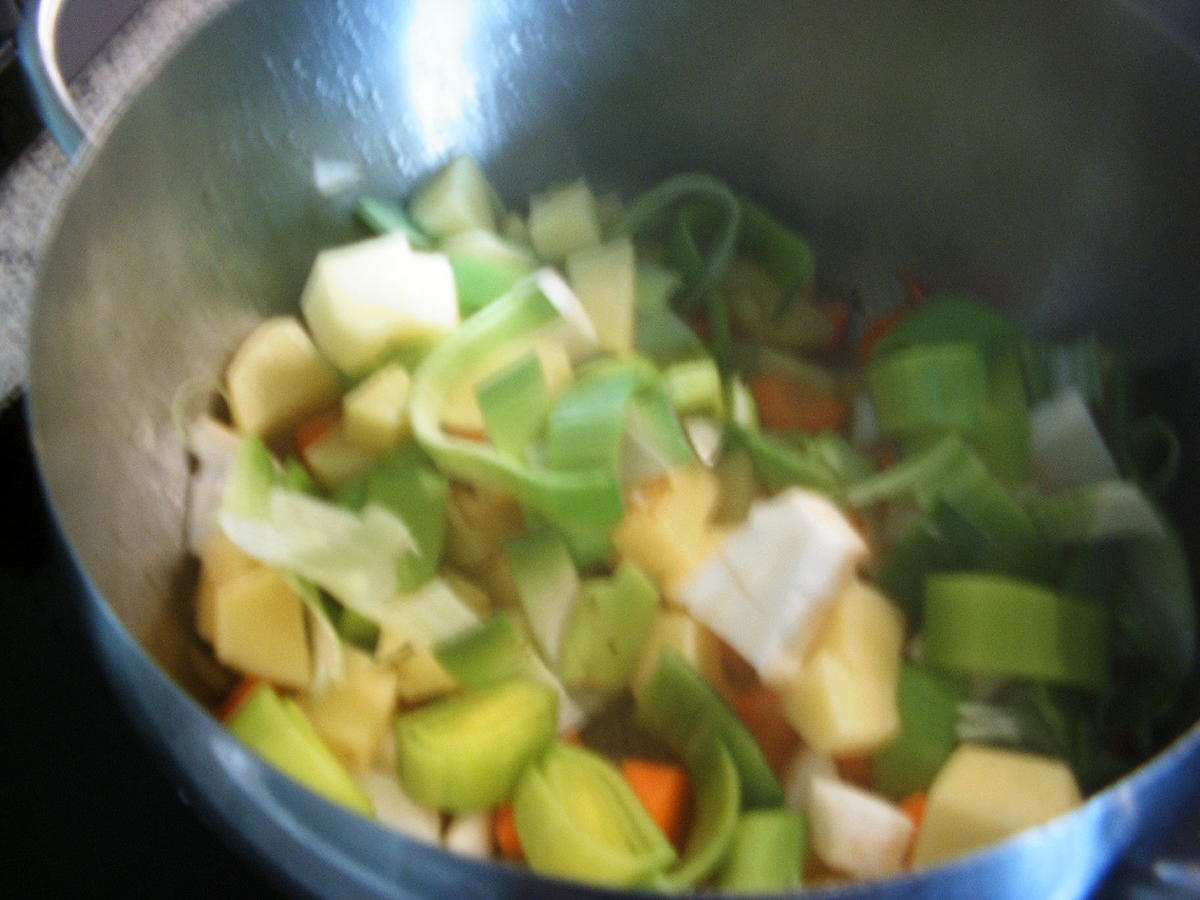 Gemüse Kartoffel Suppe - Rezept - Bild Nr. 5013