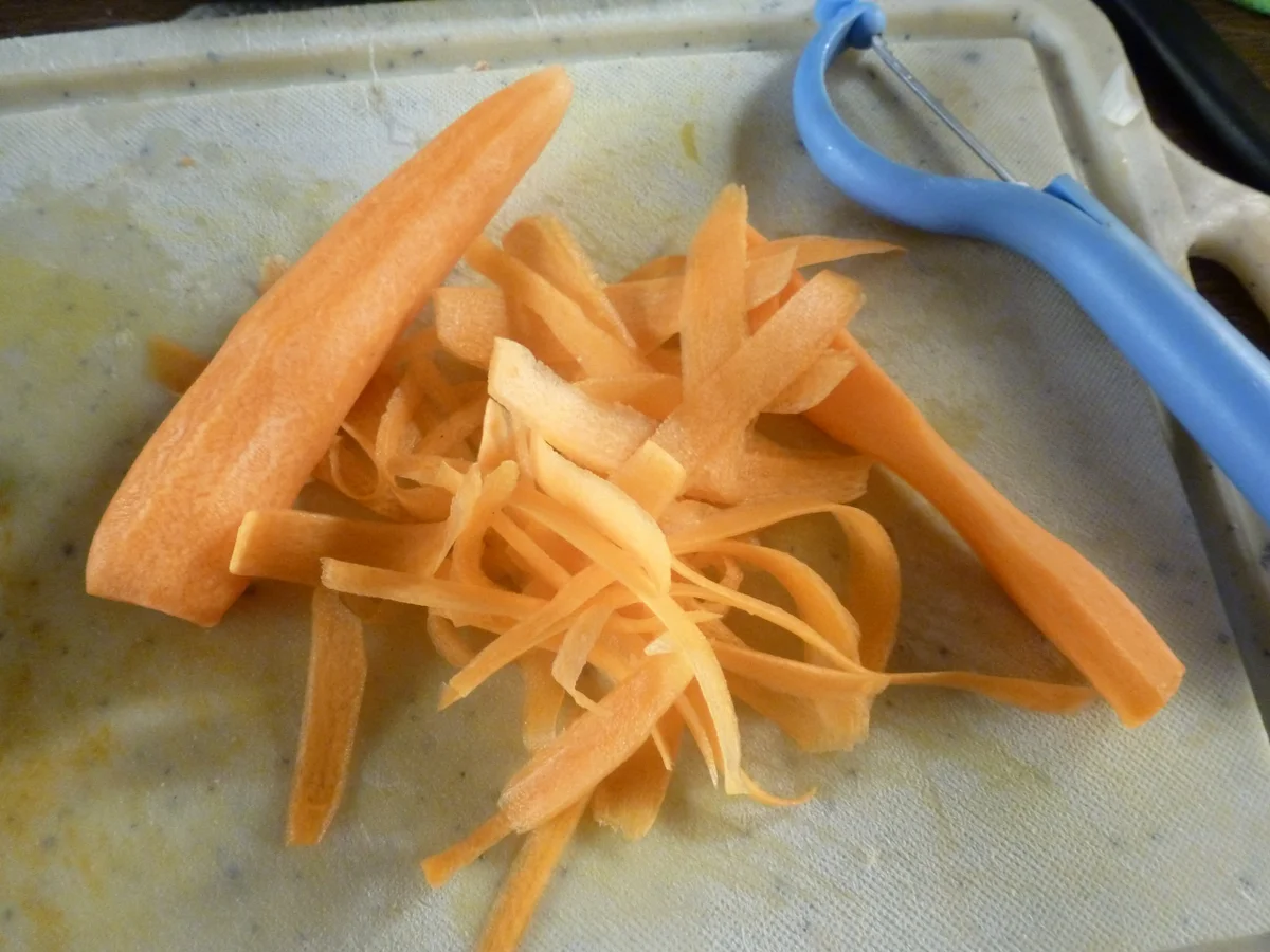 Knusprige Hähnchen-Käse-Taler mit gemischtem Salat & Ei - Rezept - Bild Nr. 5019