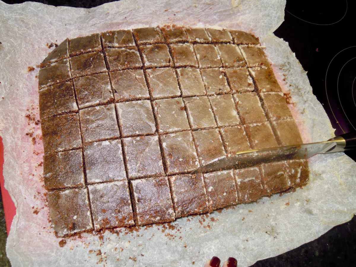 Rezept: "Ratz Fatz" Schoko Mandel Brownies Bild Nr. 5102 "Ratz Fatz" Schoko Mandel Brownies - Rezept - Bild Nr. 5102