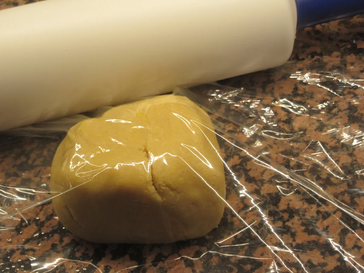 Rezept: Backen: Kerniger Knusperkuchen mit Bittermandelsahne Bild Nr. 5018 Backen: Kerniger Knusperkuchen mit Bittermandelsahne - Rezept - Bild Nr. 5018