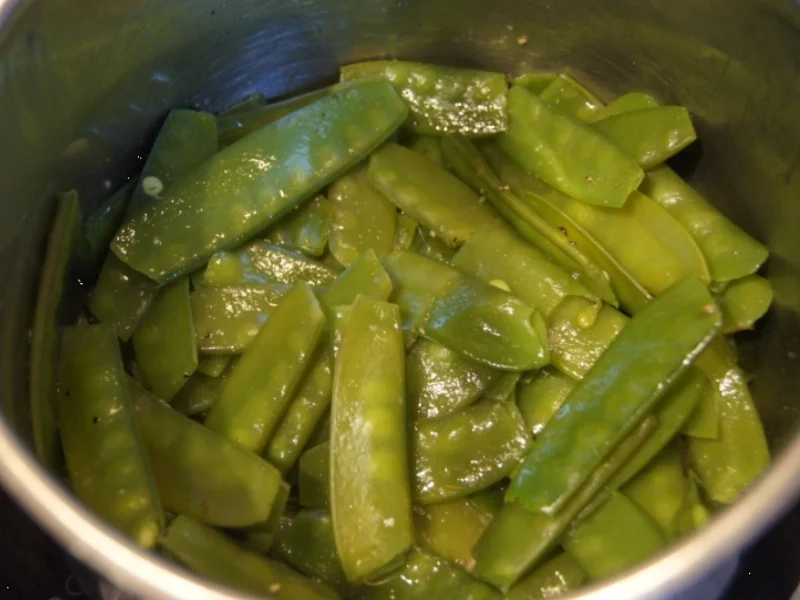 Mariniertes Wildlachsfilet mit Zuckererbsen - Rezept - Bild Nr. 5025