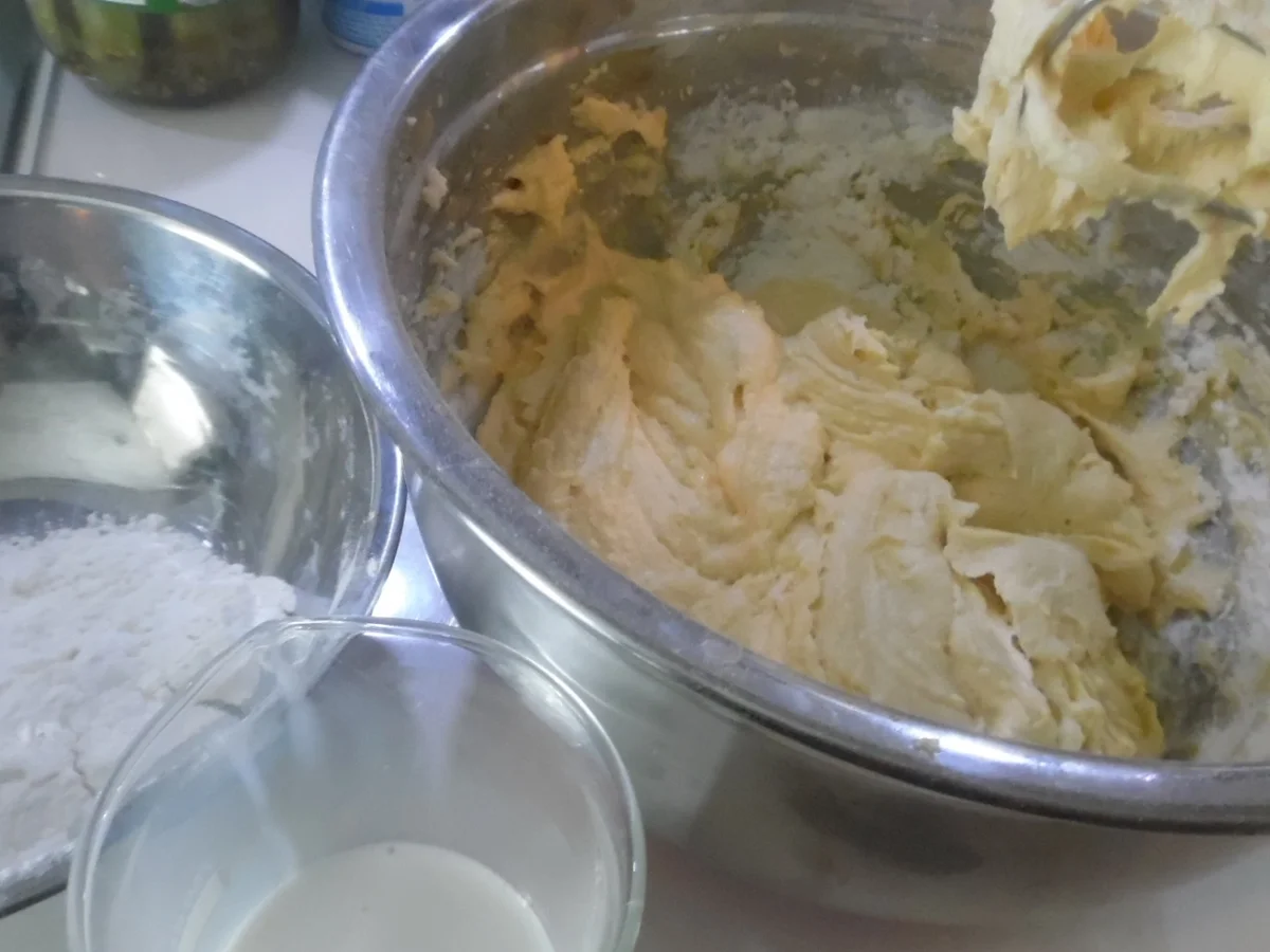 Rezept: Nougat-Guglhupf Bild Nr. 5022 Nougat-Guglhupf - Rezept - Bild Nr. 5022