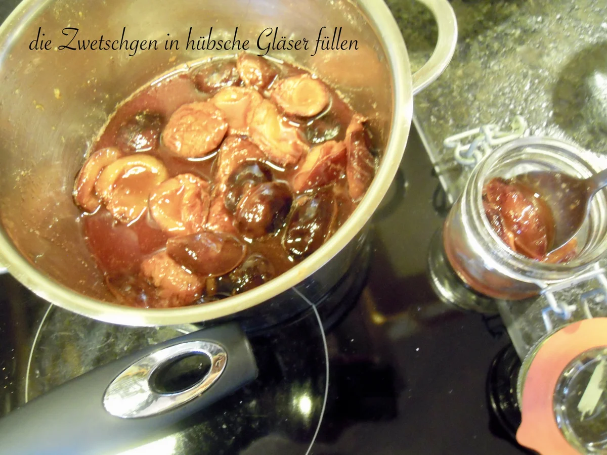 Rezept: Zwetschgen im Glas mit Amarettini Bröseln Bild Nr. 5021 Zwetschgen im Glas mit Amarettini Bröseln - Rezept - Bild Nr. 5021