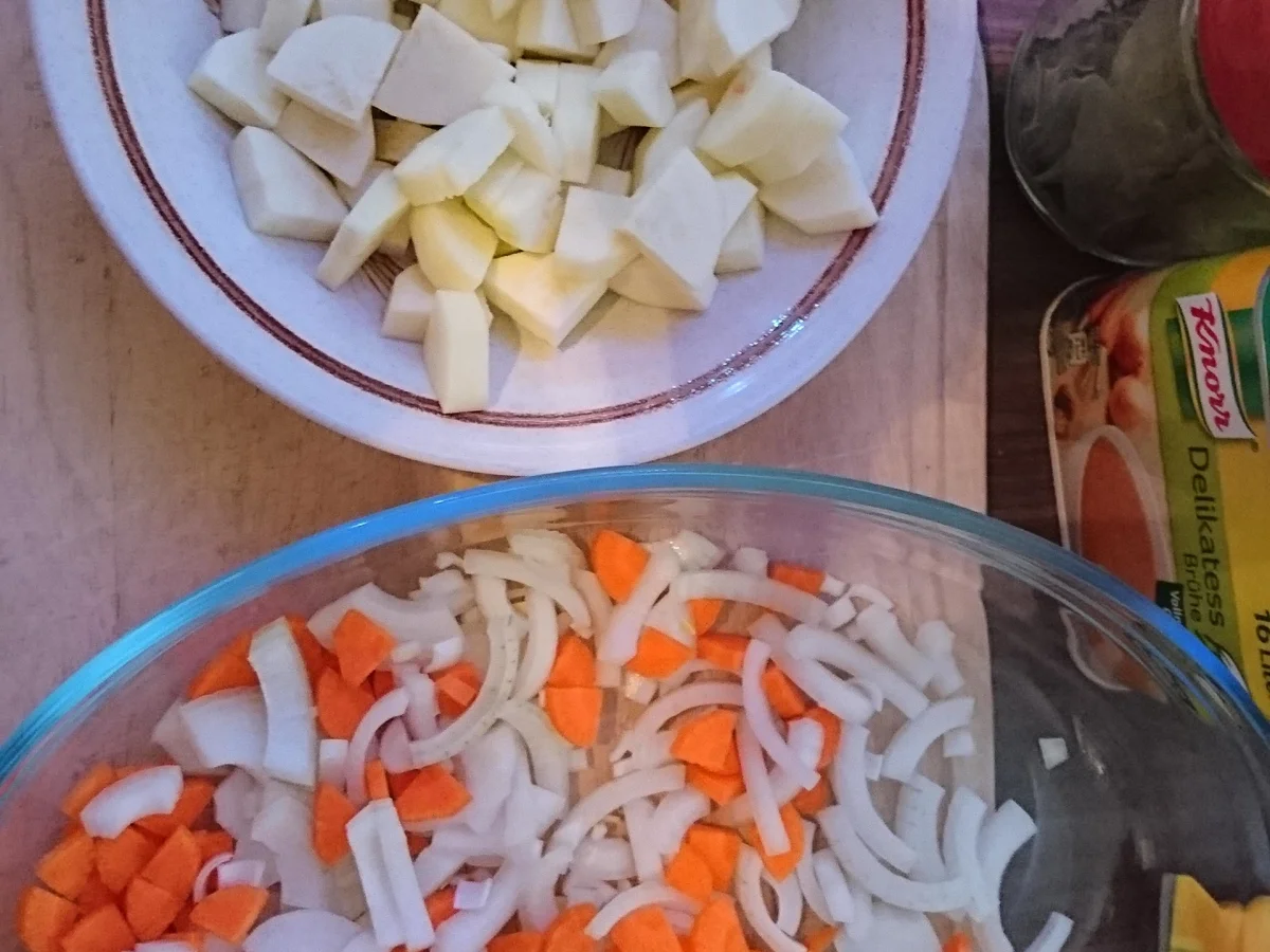 Rezept: Tortelloni Überbacken Bild Nr. 5028 Tortelloni Überbacken - Rezept - Bild Nr. 5028