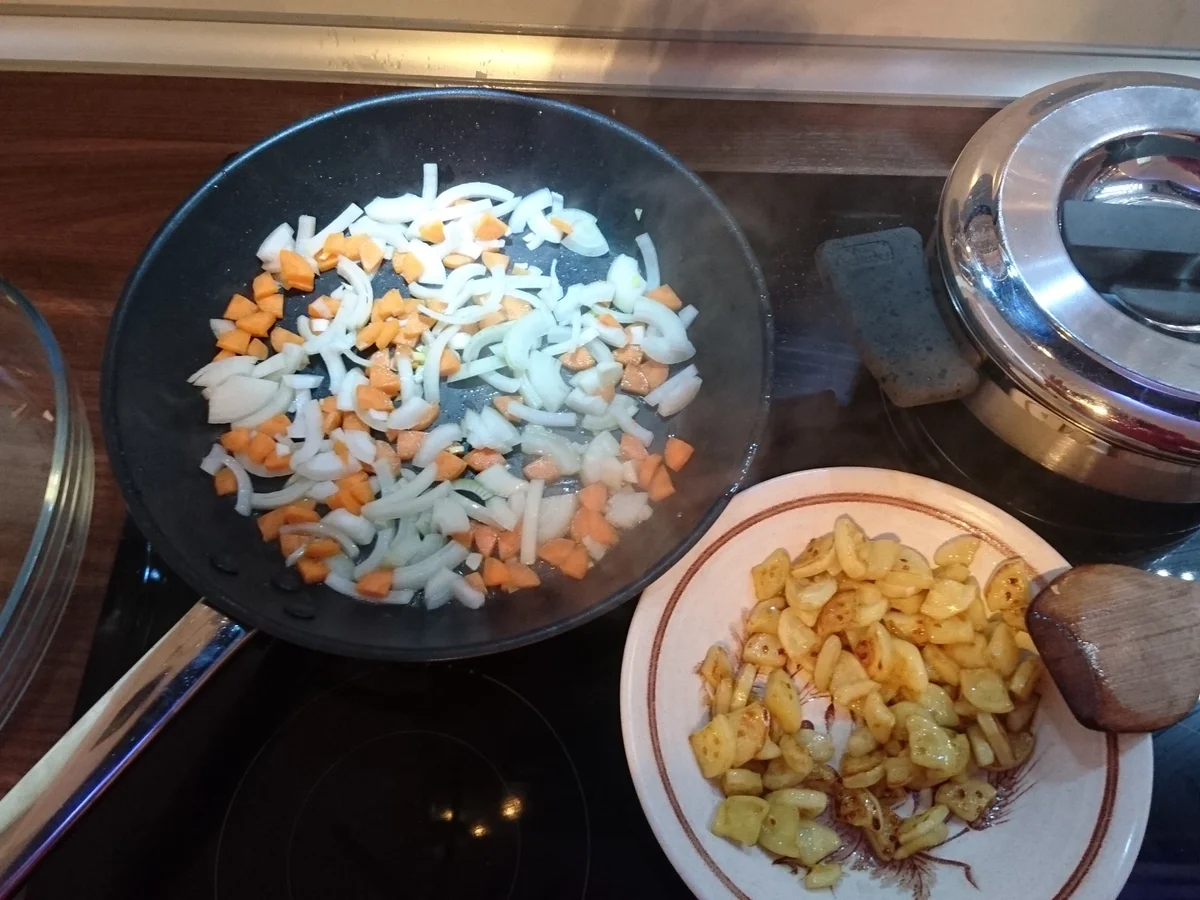 Rezept: Tortelloni Überbacken Bild Nr. 5029 Tortelloni Überbacken - Rezept - Bild Nr. 5029