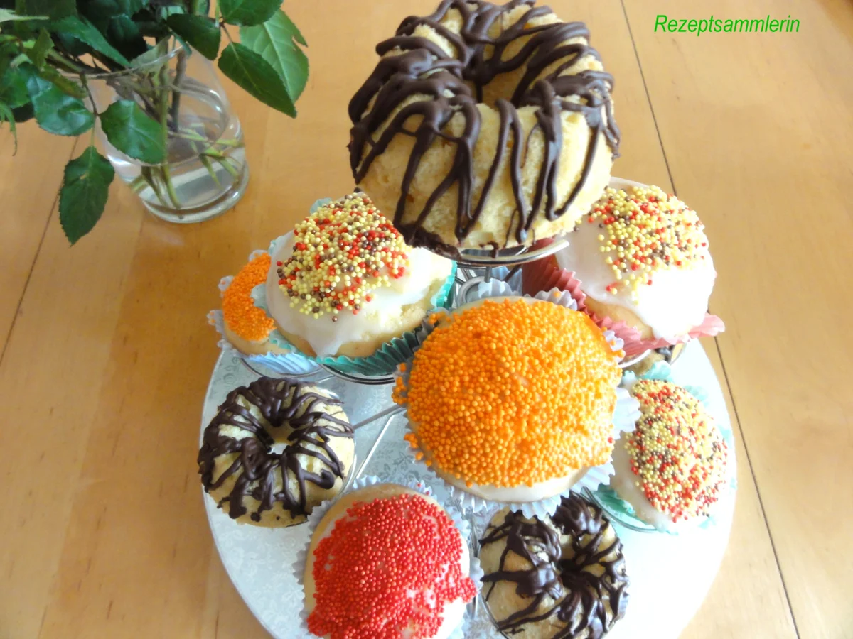 Rührteig:   ZITRONEN ~ MINI ~ GUGELHUPFE - Rezept - Bild Nr. 5035