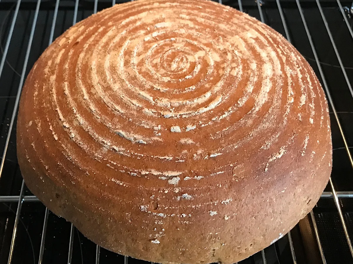 Rustikales Bauernbrot mit Sauerteig - Rezept - Bild Nr. 5026