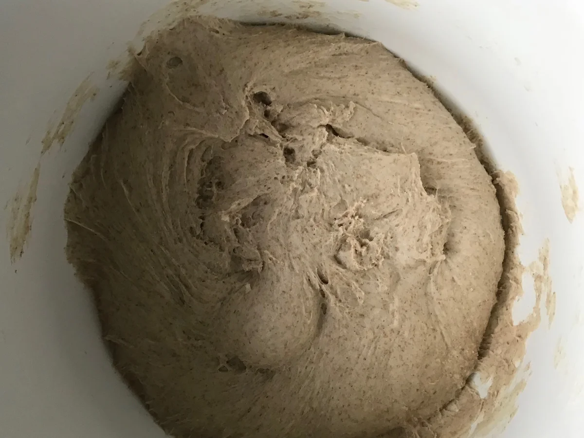 Rustikales Bauernbrot mit Sauerteig - Rezept - Bild Nr. 5089